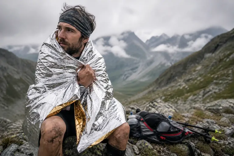 Couverture de Survie : Quel Sens Utiliser ? Guide Complet 2025